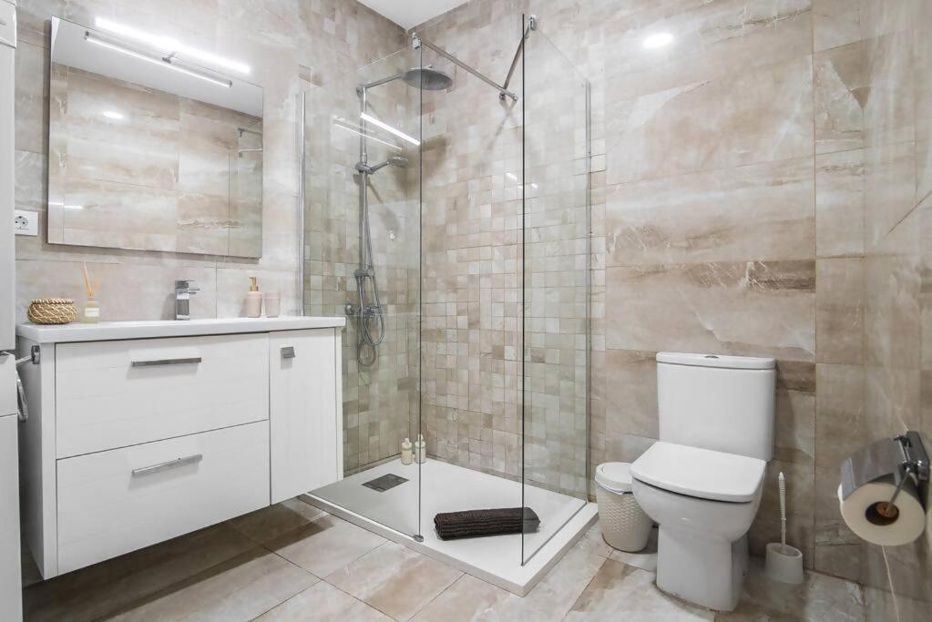 Alma Home ,6 Paxs ,Wifi , Playa Canteras, Ocio Лас Палмас де Гран Канария Екстериор снимка
