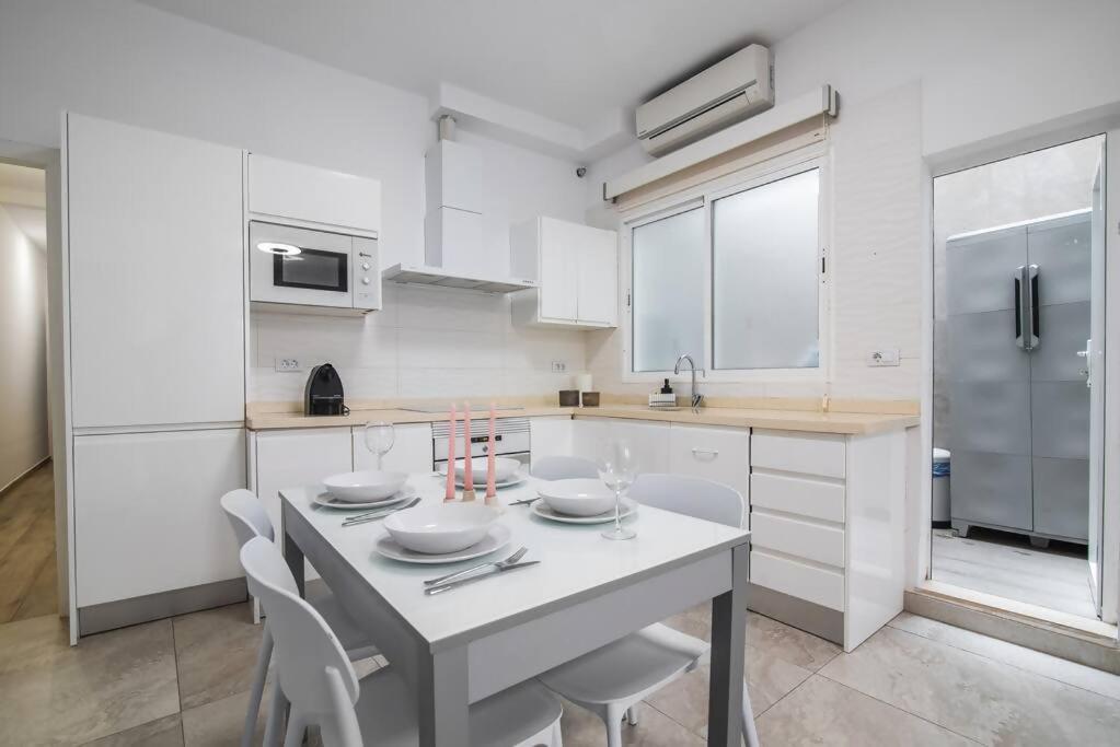 Alma Home ,6 Paxs ,Wifi , Playa Canteras, Ocio Лас Палмас де Гран Канария Екстериор снимка